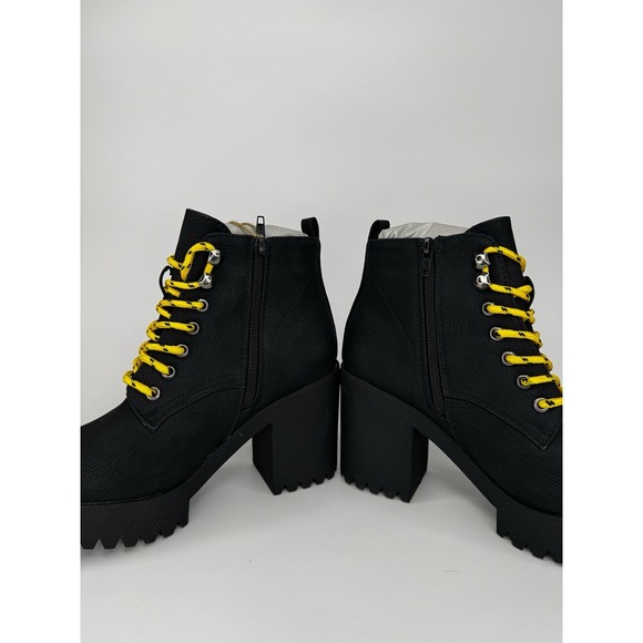 NWB Seven7 Womens Flatiron Platform Combat Boots 7 Black Yellow Laces Army - Picture 5 of 10